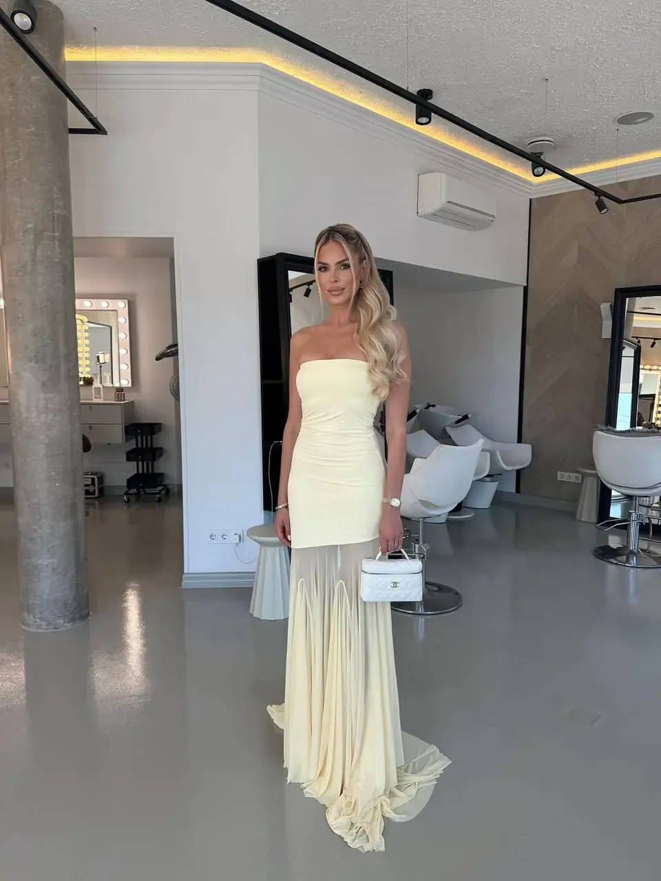 Elegant & Party Dresses