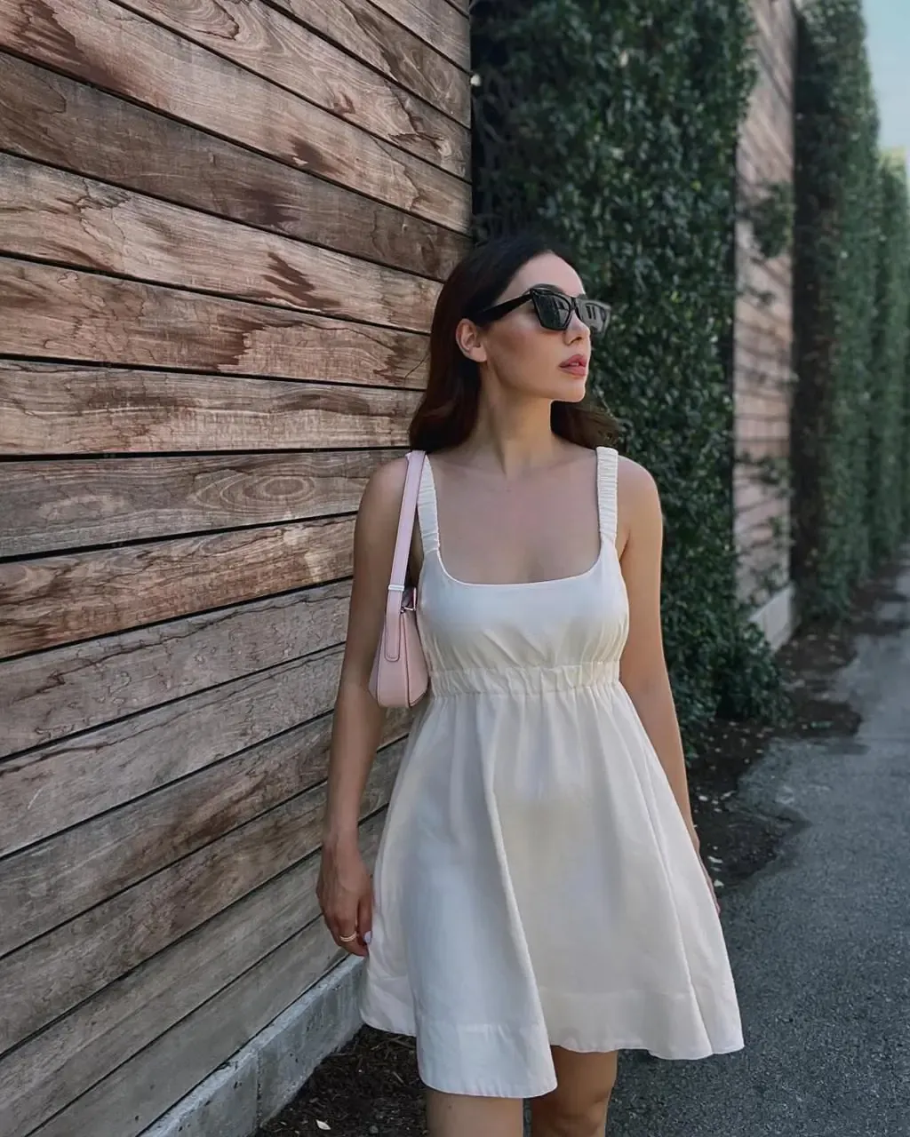 Beach White Party Outfit