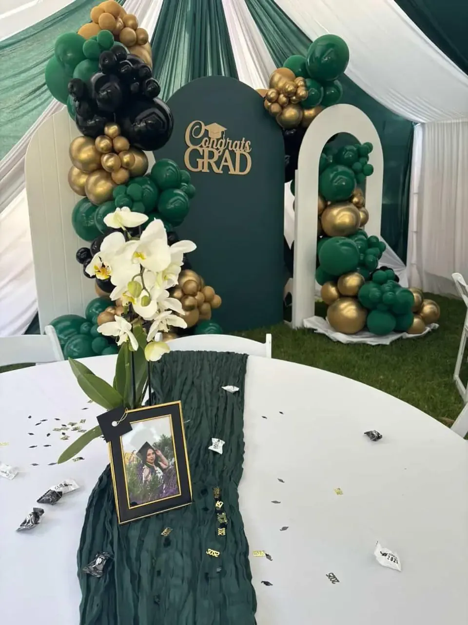 Graduation Party Centerpieces