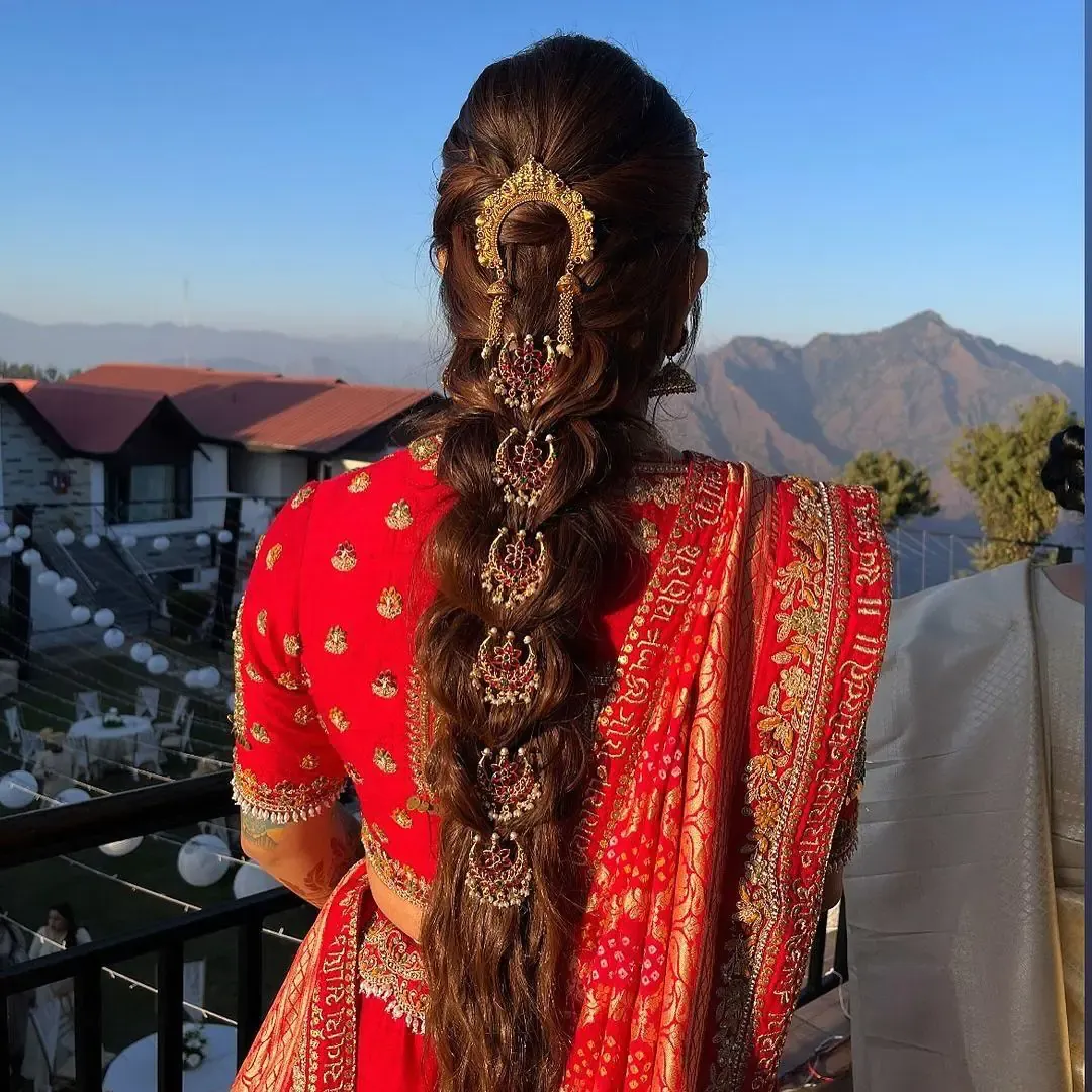 Hairstyle Ideas for Medium Length Hair