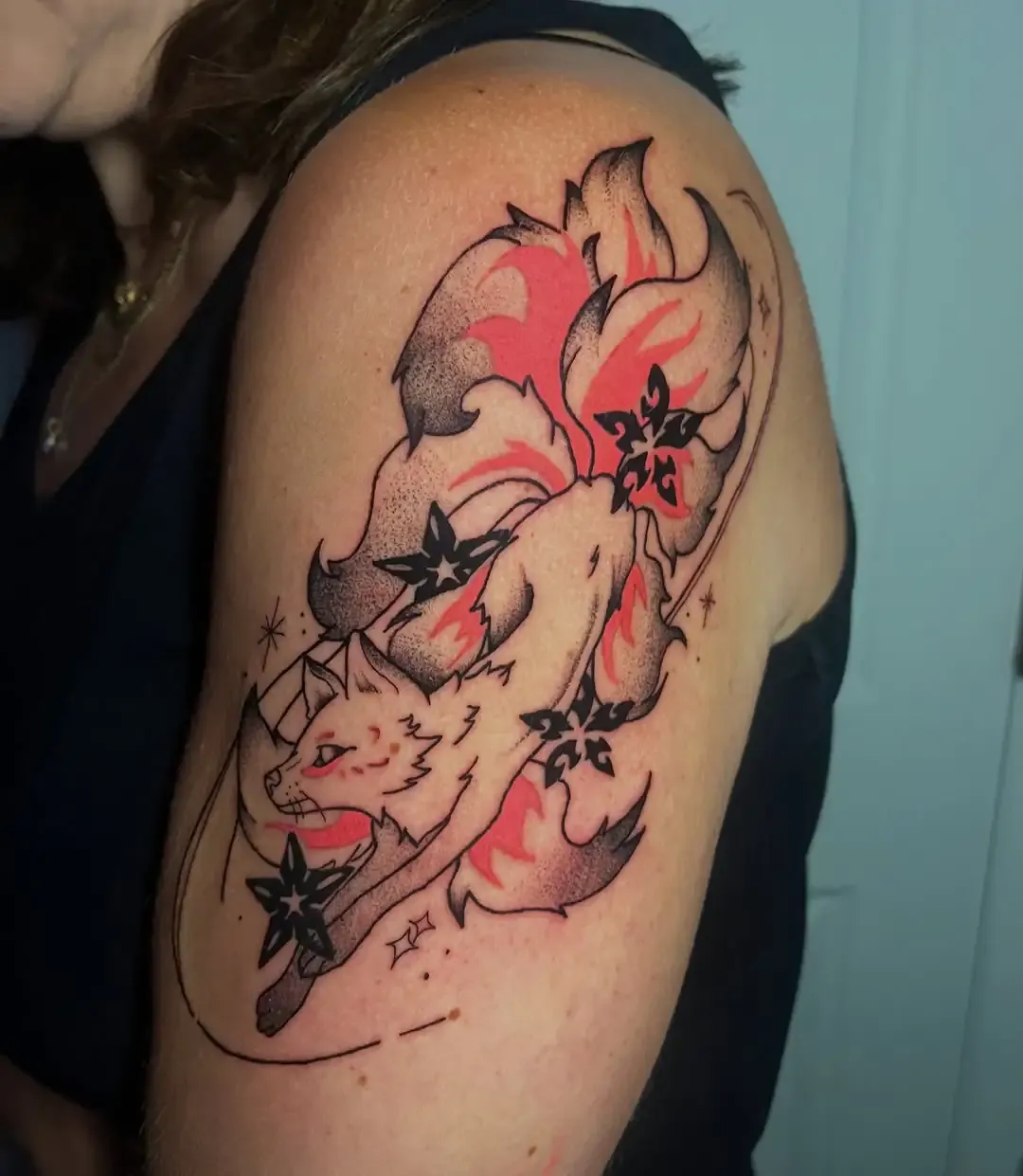 Temporary tattoos of Taylor’s symbols (13, cats, hearts, snakes).