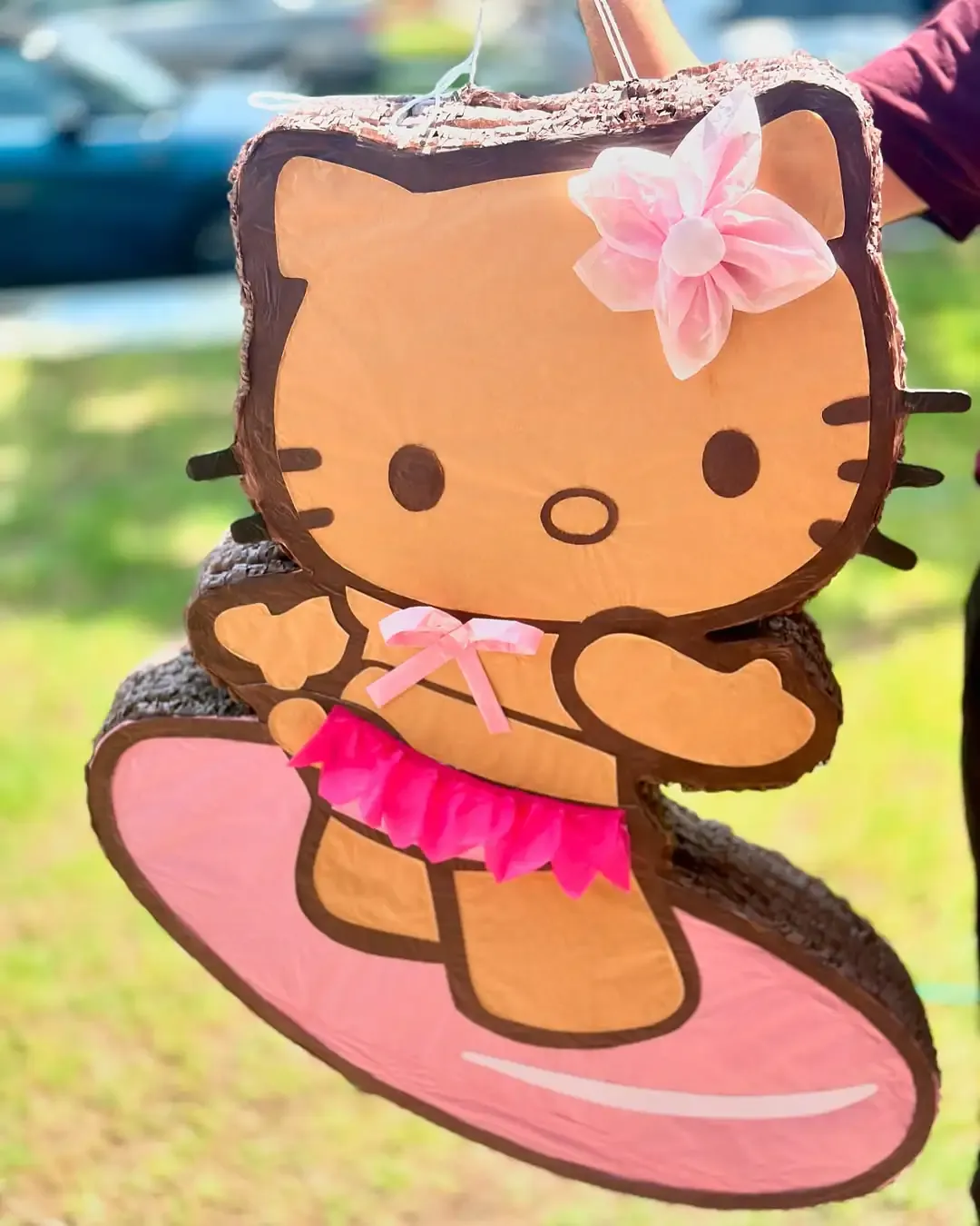 Kitty-Shaped Piñata 🎀