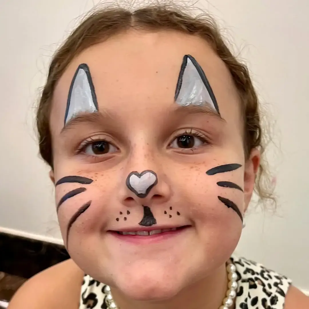 Kitty Face Painting 🎨
