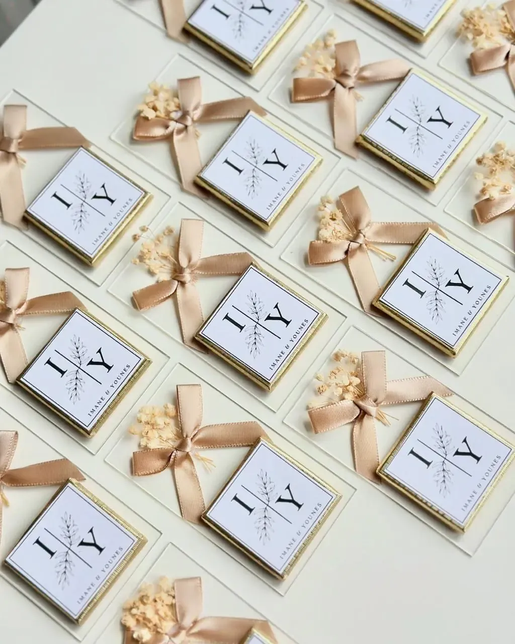 Timeless & Elegant Favor