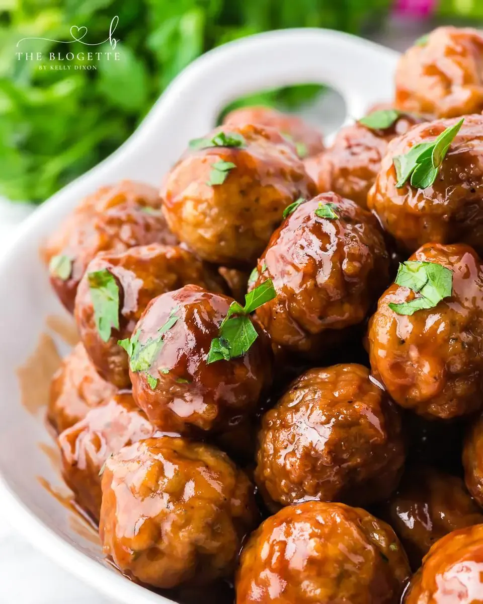 Cocktail meatballs with quick BBQ glaze