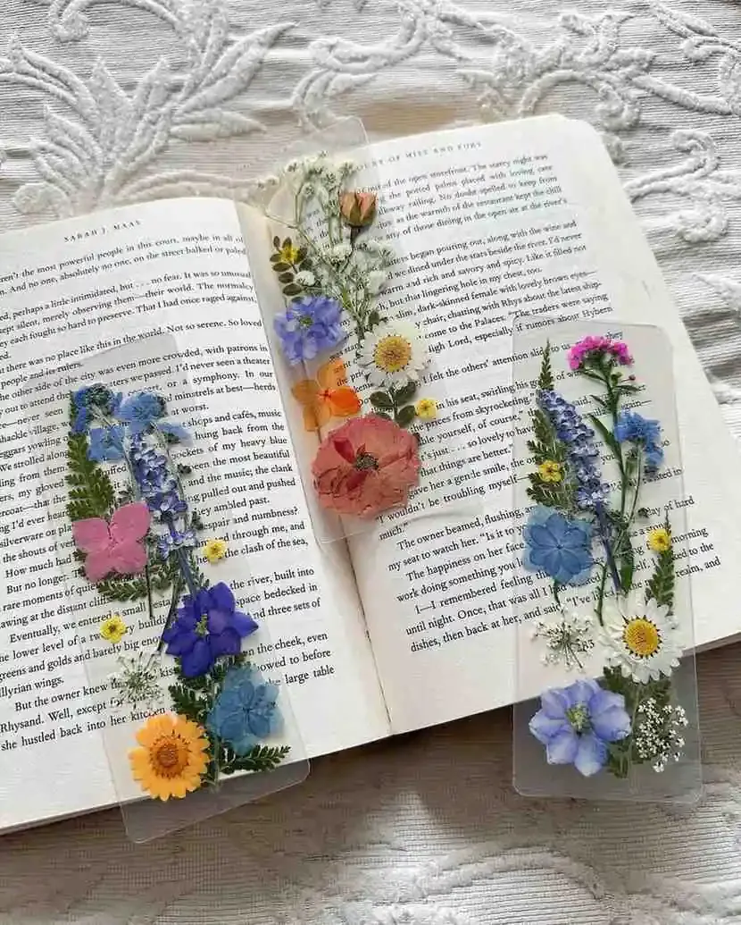 Pressed Flower Bookmark 🌸