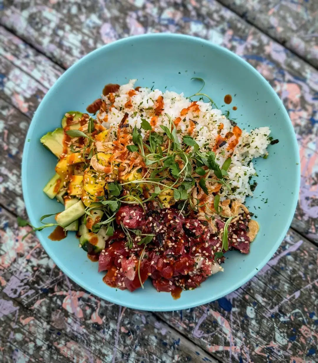 Fresh Tuna with Avocado Salad