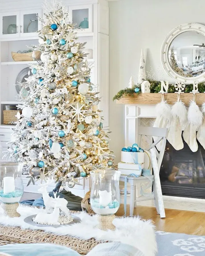 White Christmas Tree