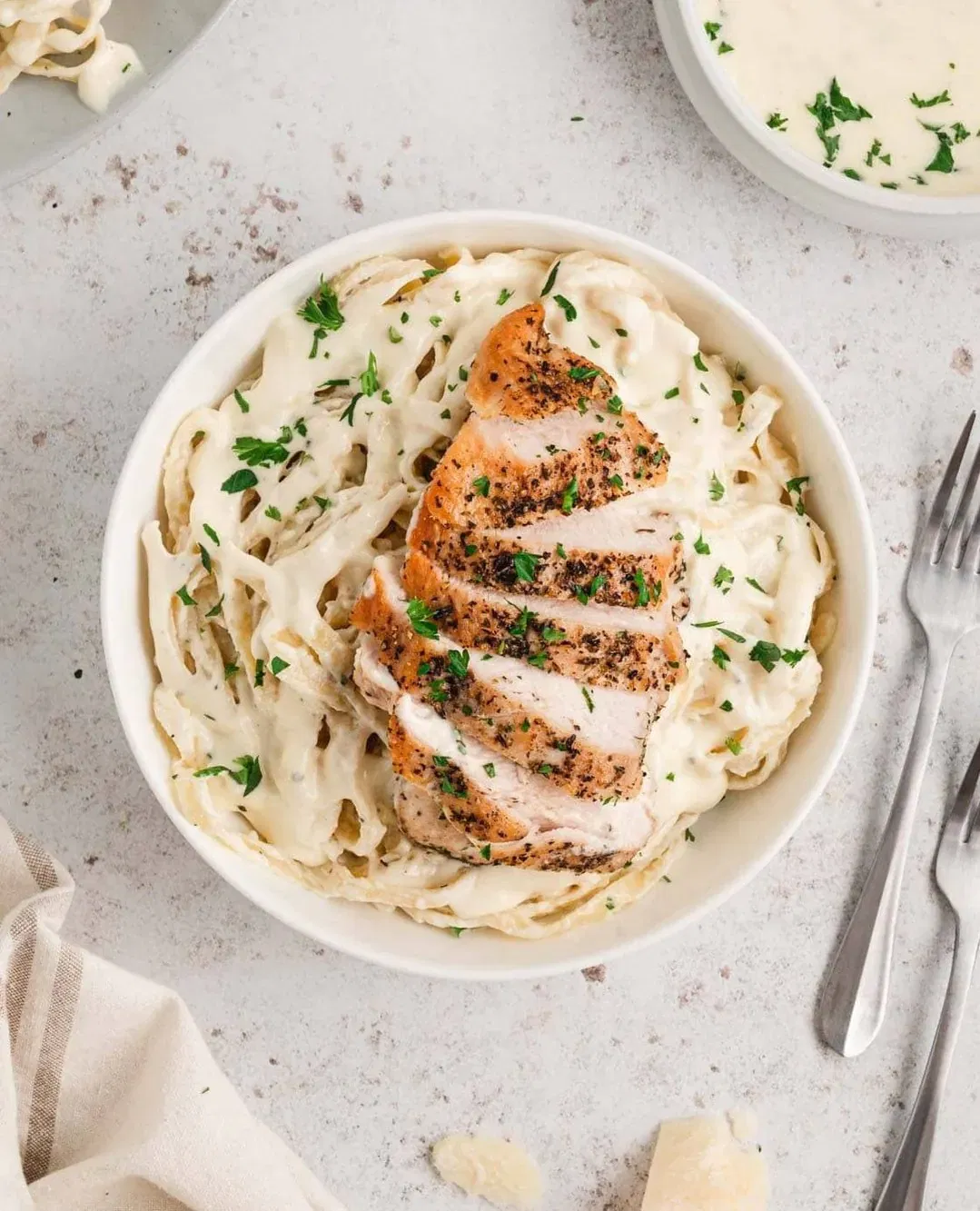 Crockpot Chicken Alfredo