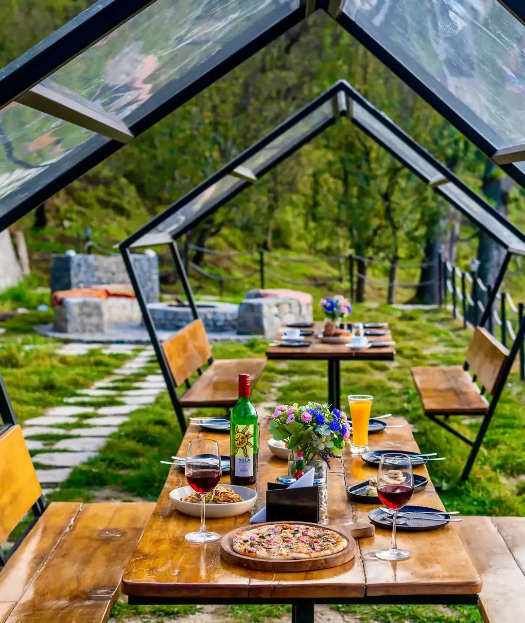 Outdoor Dining Setup