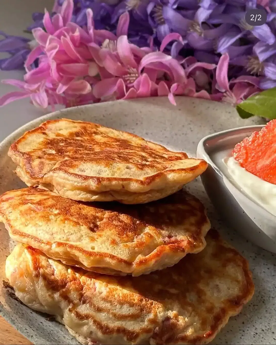 Banana Strawberry Pancakes