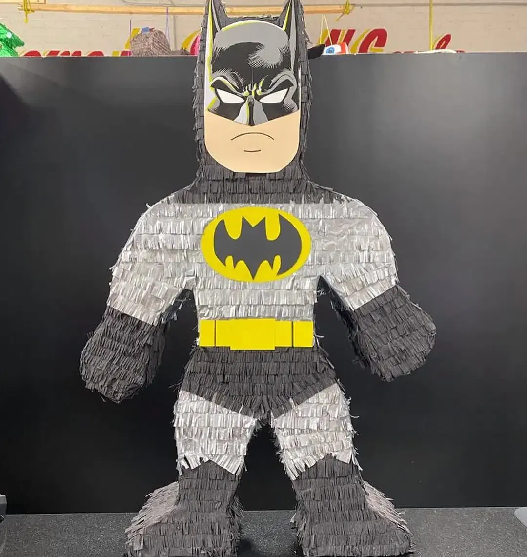 Batman Piñata