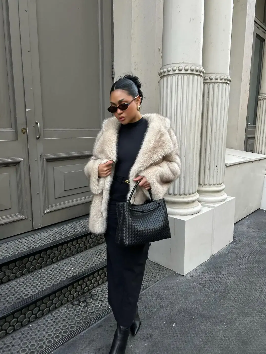 Feather jacket + minimal outfit