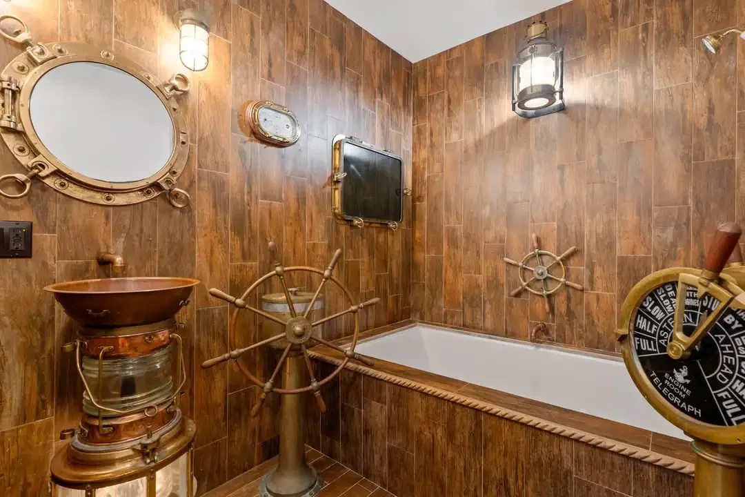 Pirate-themed bathroom
