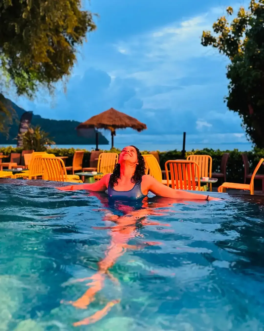 Vibe of the Pool Party