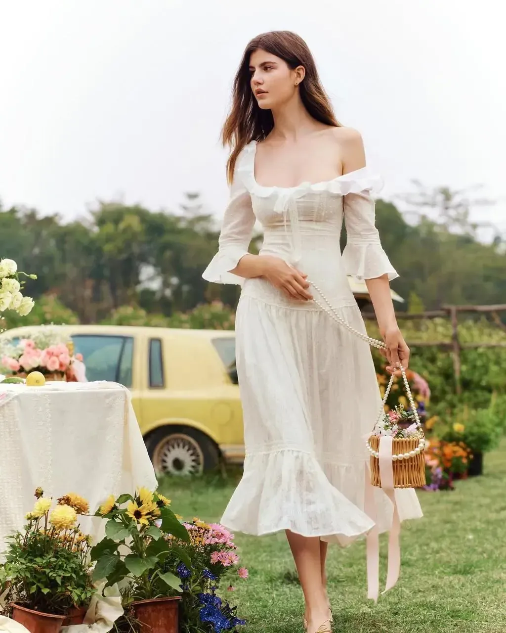 Beach White Party Outfit