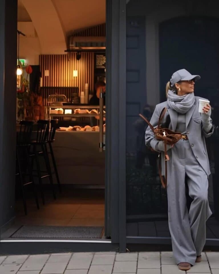 55+ Winter Dinner Party Outfit Ideas to Stay Stylish & Warm
