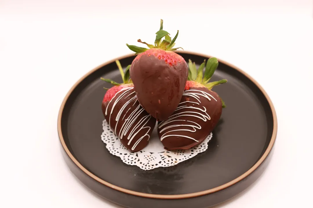 Chocolate-Dipped Strawberries